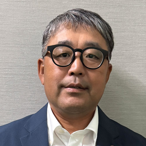 小崎コーチ